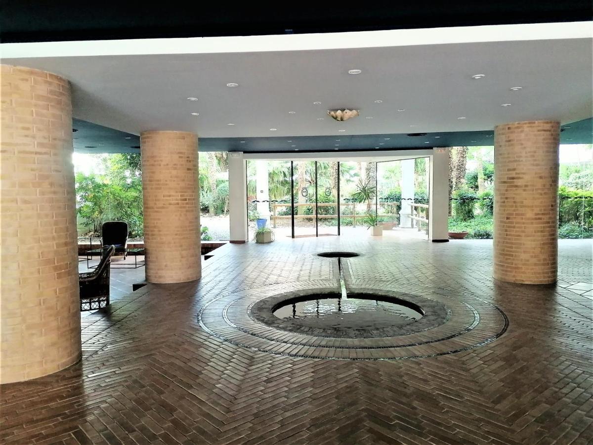 Global Immo 3330 Royal Marina I Tramuntana 4-10 Apartment Roses Exterior photo